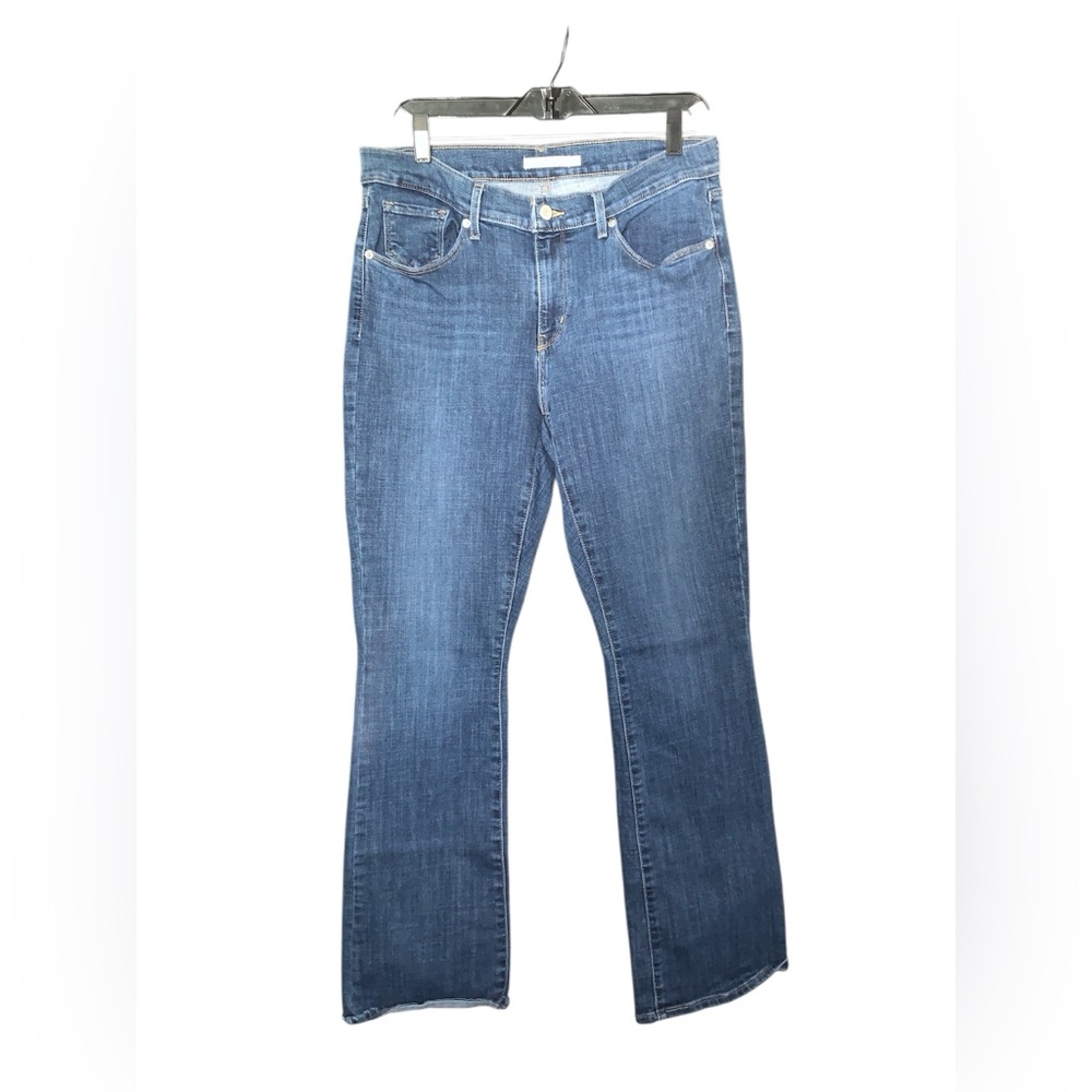 Levi Strauss Women’s‎ Classic Bootcut Jean Medium Wash Size 12